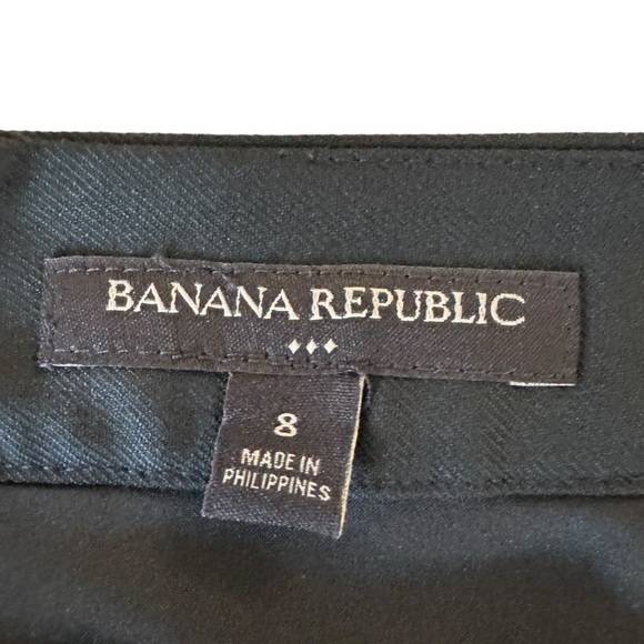 Banana Republic Black Knee-Length Pencil Skirt, Size 8 - Picture 2 of 4